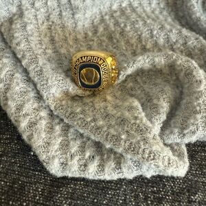 DODGERS CHAMPIONSHIP RING 1988 REPLICA Size5/6